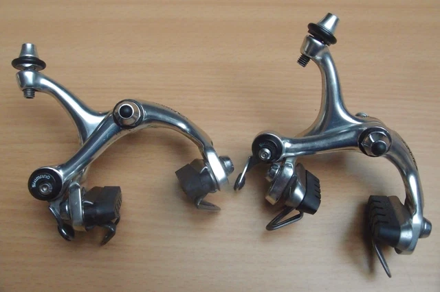 Paire de Freins SHIMANO MT401/410 J-KIT Sans Disque