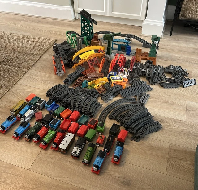 LARGE THOMAS THE Tank Engine Trackmaster job lot bundle Trains, track ...