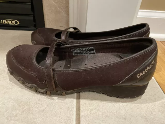 Sketchers Womens Mary Janes Brown Walking Toning Shoes Size 7.5 Strap