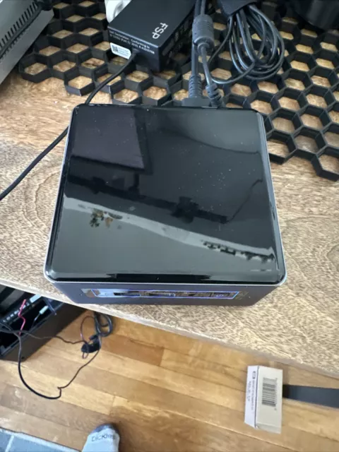 Intel NUC7i7BNH NUC, i7-7567U, 16GB RAM, 256GB M.2 SSD, Win 10 Pro, Used - GREAT Intel NUC7i7BNH NUC, i7-7567U, 16GB RAM, 256GB M.2 SSD, Win 10 Pro, Used - GREAT