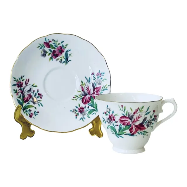 特別価格Springdale Hand Painted Porcelain Cup and Saucer Set， 2
