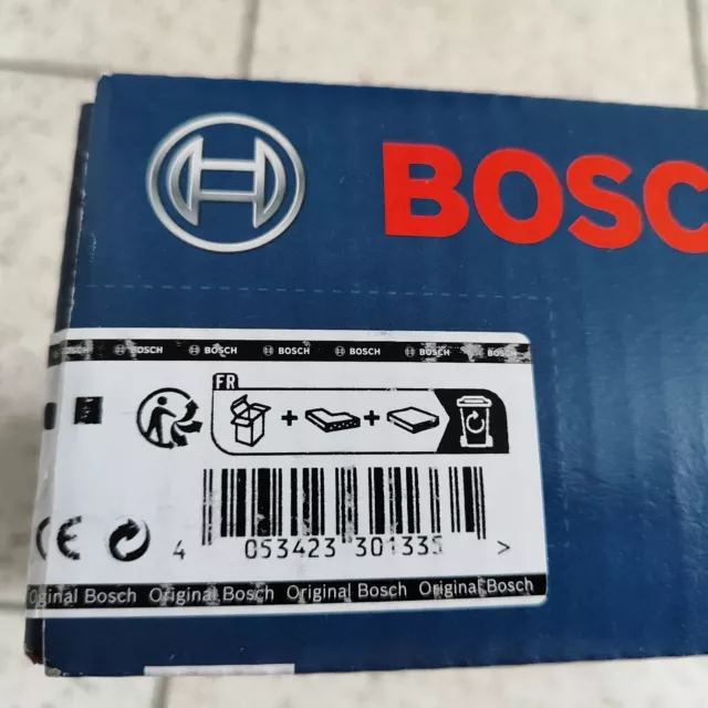 Bosch Akku-Starter Set Procore 18,0 V 3 X 8,0 Ah Ladegerät Gal18V-160 Karton