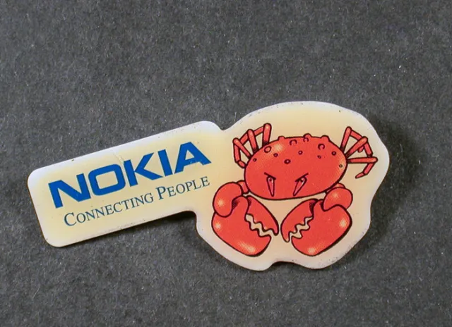 Pin Nokia Connecting People    (An1657)
