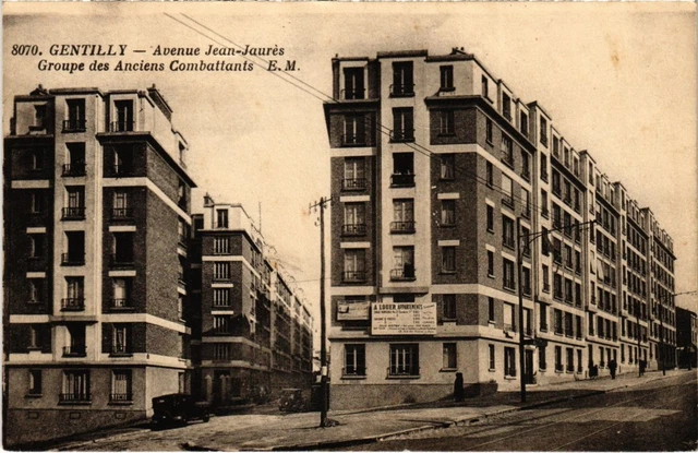 CPA GENTILLY Avenue Jean-Jaures - Groupe des Veterans Affairs (1352643)