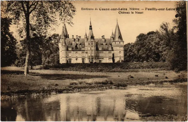 CPA Env. de COSNE-sur-LOIRE POUILLY-sur-LOIRE Chateau Nievre (100339)