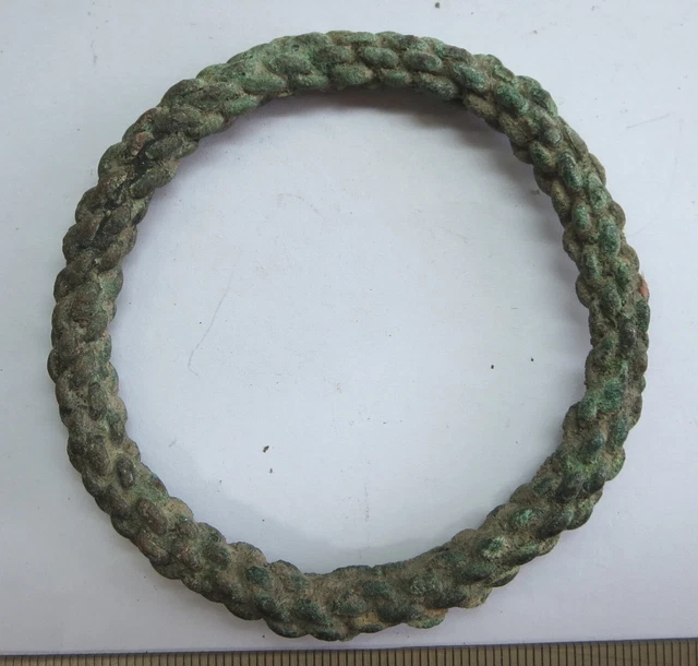Indonesia Majapahit Kingdom Bronze Braided Bangle Bracelet, ancient antique old Indonesia Majapahit Kingdom Bronze Braided Bangle Bracelet, ancient antique old