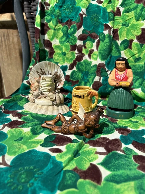 VTG Hawaiian Tiki Bar decor Treasure Craft Menehune, Shot glass, Hula Girl, Art