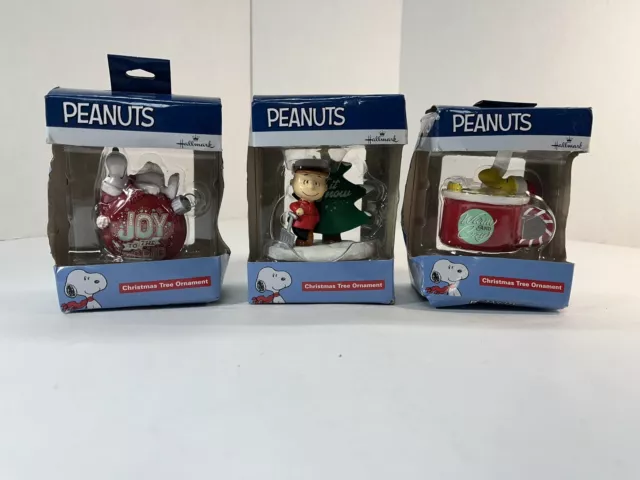 Lot Of 3 Hallmark Peanuts Ornaments Charlie Brown Snoopy Woodstock Christmas