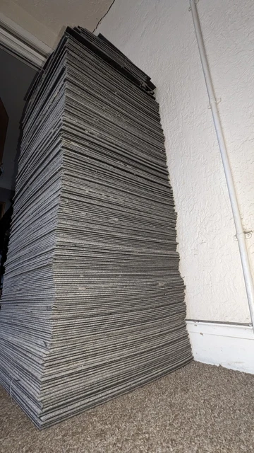 230 Carpet Tiles Light Grey 50cm X 50cm