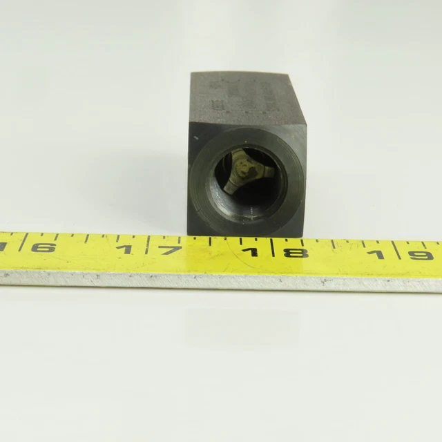 Parker C600S Hydraulic Check Valve -10FN 5000PSI 345 Bar 8GPM 30LPM 3/8"