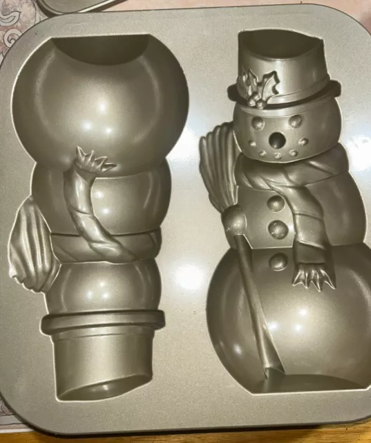 Nordic Ware Williams Sonoma Standing 3D Snowman Cake Pan Mold New