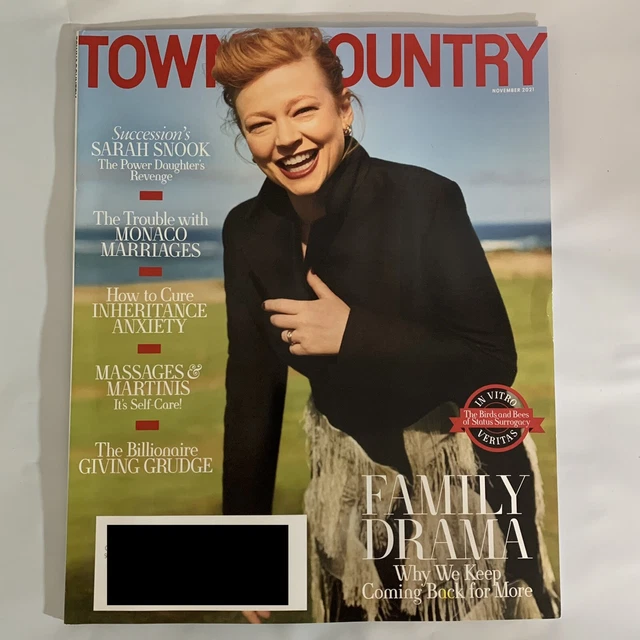 TOWN AND COUNTRY Magazine November 2021 Sarah Snook Succession Self