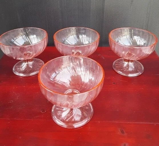 Lot De 4 Coupes à Glace Arcopal - Verre Rose Vintage - Fabriqué En France
