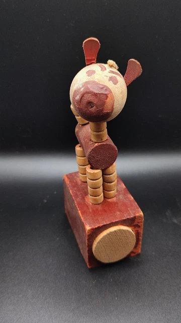 Ancien Jouet En Bois Animé – Figurine Laitière Ferme Paysanne – GOULA