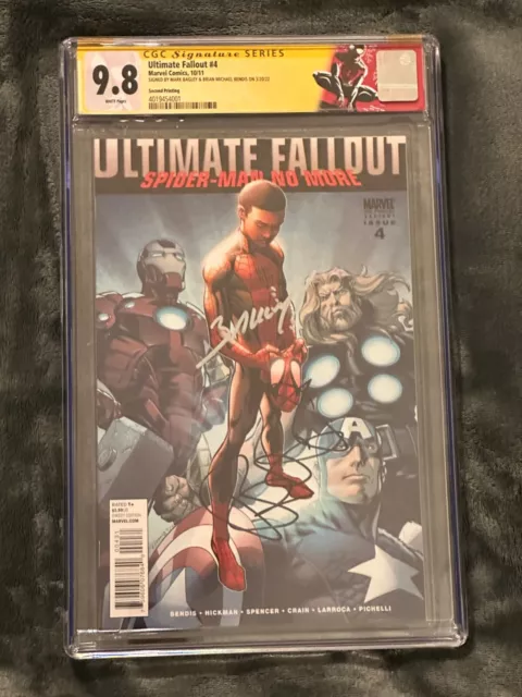 ULTIMATE FALLOUT #4 2nd PRINT CGC SS 9.8 SIGNED X2 BENDIS 1ST APP MILES MORALES