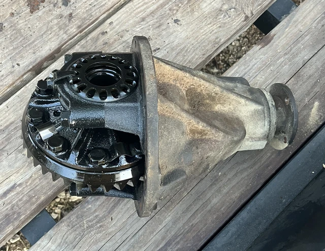 88-02 Toyota 4Runner Pick Up Tacoma Rear Differential Back Diff 3rd Member 4.10