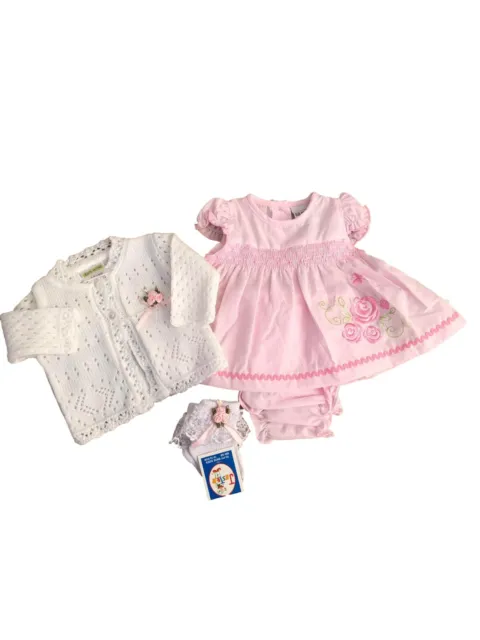 Cardigan e calzini nuovi con etichette piccole bambine premature Preemie rosa mutandine
