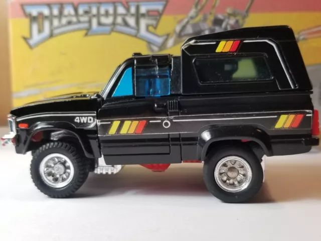 Diaclone Hilux 4WD Trailbreaker Figure Joustra Transformers G1 Takara Car Robot