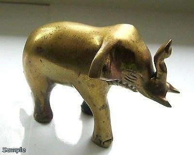 *Elefante de latón antiguo elefante en figura de latón animal elefante exposición