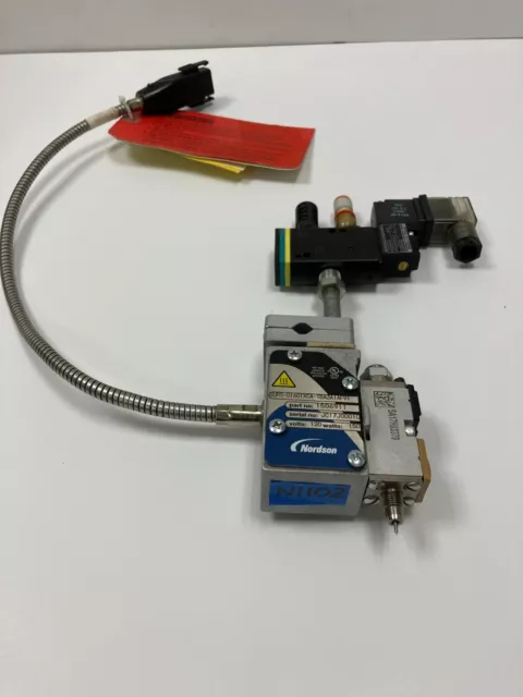 New Nordson #1506911 Glue Gun w/ 1 Surebead Module  w/ Solenoid Valve no nozzle