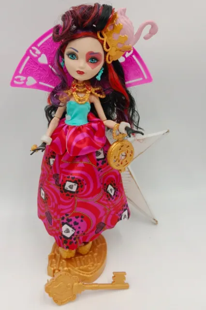 Poupée Mattel Doll Ever After High  Lizzie Hearts Wonderland