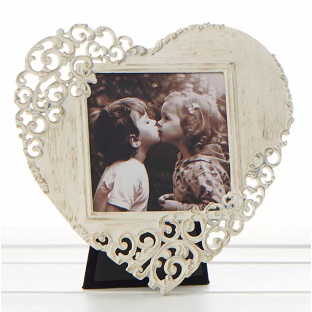 Old Cream Lace Heart Frame 3x3