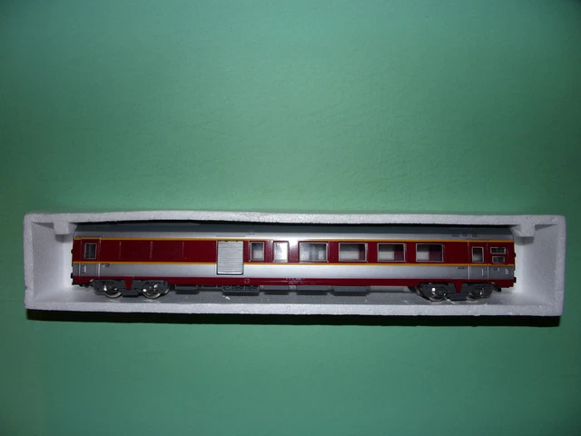 Voitures de voyageurs bleus Roco en plastique pour modélisme ferroviaire à l'échelle HO