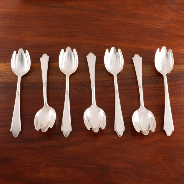 Lunt sales sterling spoon