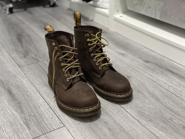 Dr martens online thorpe size 8