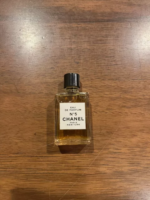 Vintage Chanel No .5 Eau De Parfum Mini Miniature 0.13 oz. 4ml-black cap