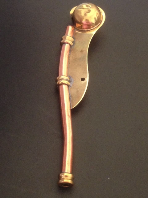 Sifflet de marin HJ. Sailor's whistle Hitlerjugend (#3942) on Jun 19, 2022 | Militaria Auctions