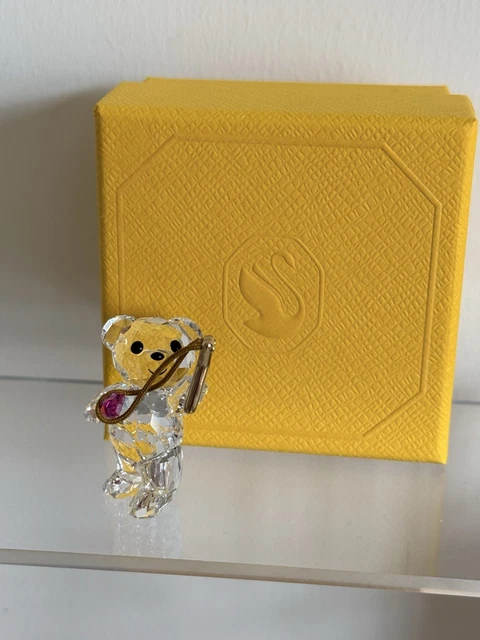 SWAROVSKI CRYSTAL KRIS Bear Sending You Love 5691182 Brand New In