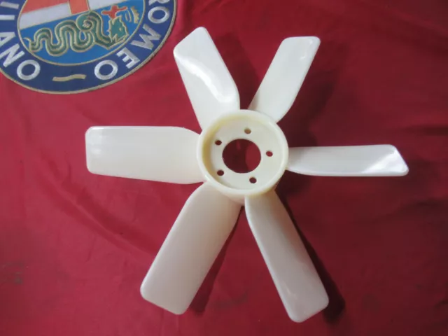 Alfa Romeo Type 105/115 Pales de Ventilateur Large Mécanique 105480721502 Neuf