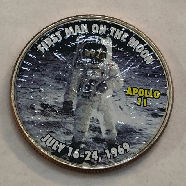 Colorized Kennedy half dollar.FIRST MAN ON MOON. JULY 16-24, 1969.APOLLO 11 #107