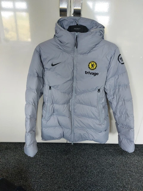 Chelsea puffer jacket sales nike