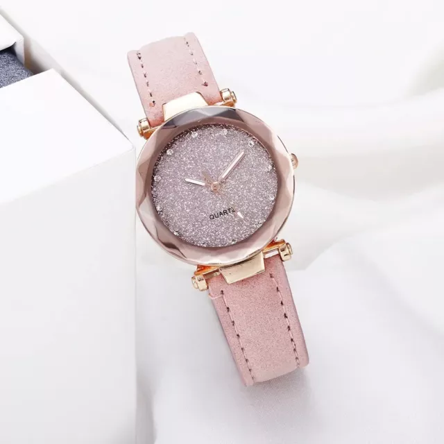 Schicke Damen Uhr, tolles Design, Edelstahl vergoldet, Quarz.