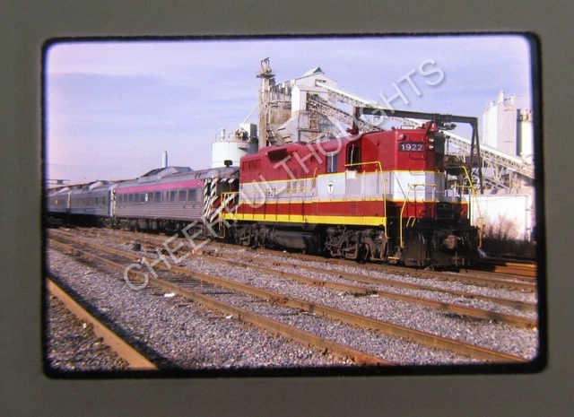 Original '85 Kodachrome Slide MBTA Boston Transit 1922 GP9 Clean Paint     38X26