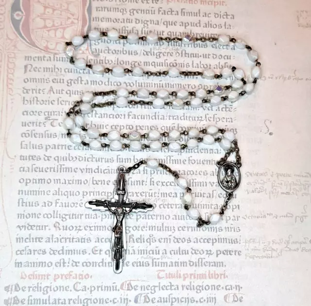 Antique/Vintage White Art Glass Rosary (R261)