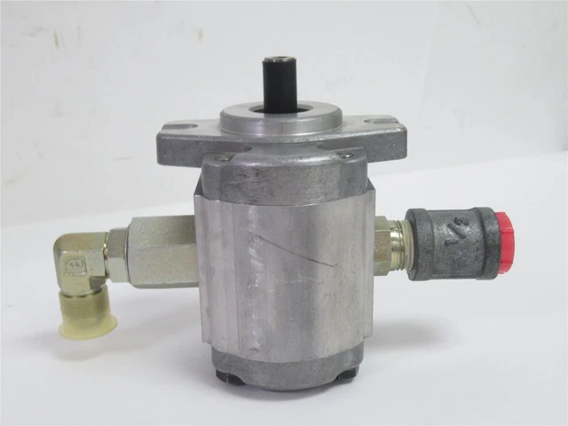 233097 Old-Stock; Houston Hydraulic P107RU12GM Gear Pump; 2-Bolt; Shaft: 1/2"ID
