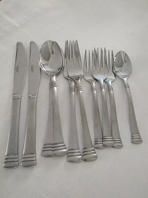 10 CAMBRIDGE CODIE FROST SATIN DINNER Forks Knives Soup Spoons Stainless