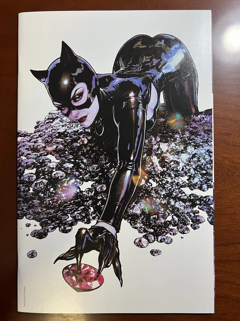Catwoman #39 Sozomaika White Virgin Variant Nm+ 2Nd Printing🔥🔥
