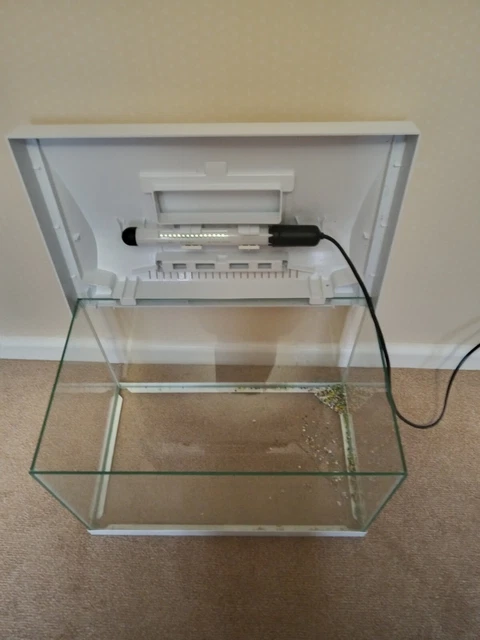 Fish Tank, Small starter tank with light, heater and filter/pump 3