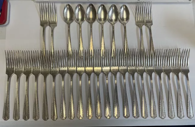 Vintage flatware Lot Rogers Cutlery Co Castle Plate spoons + forks (31 pieces)