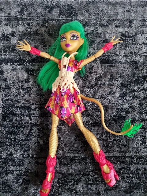 Monster High Ghouls Getaway Jinafire Long Doll
