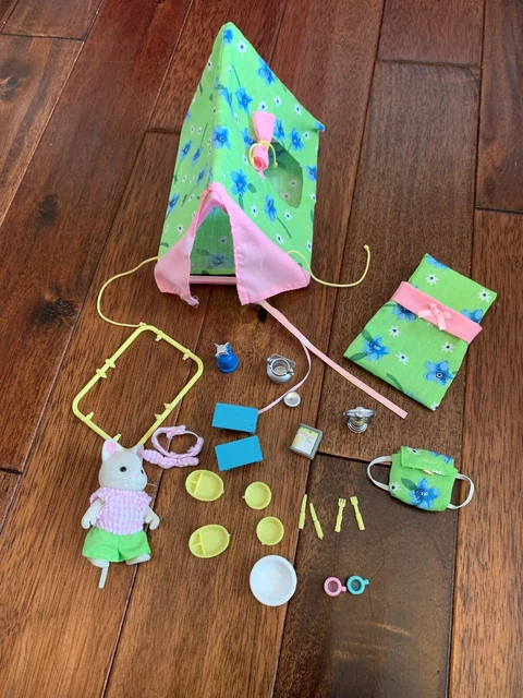 Lot 21+ Calico Critters 100% Lets Go Camping Tent Playset Accessories Susie Cat