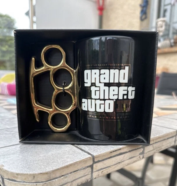 GRAND THEFT AUTO III (10th Anniversary N.I.B.) GTA 3 Official Knuckle