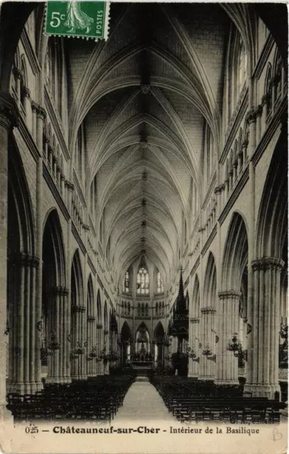 CPA AK CHATEAUNEUF-sur-CHER Intérieur de la Basilique (612680)