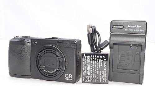 GR DIGITAL II RICOH 10.1MP Compact Digital Camera