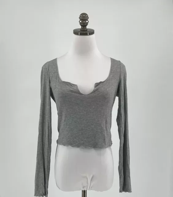FREE PEOPLE INTIMATELY Women's Gray Knit Crop Top Long Sleeve Sz M $14. ...