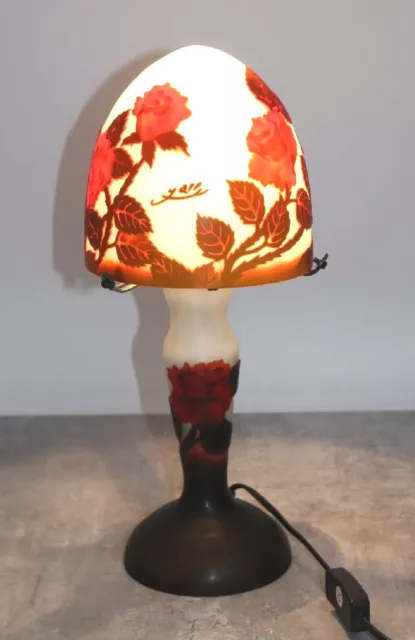 Beautiful Reproduction Emile Galle Signed Cameo Glass Mushroom Lamp Floral Roses